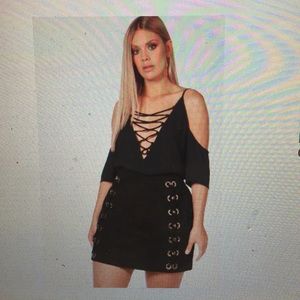 Boohoo Plus Mini Skirt-measurements included!